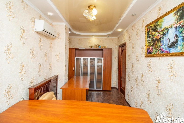 Помещение свободного назначения Максима Горького 10/1
