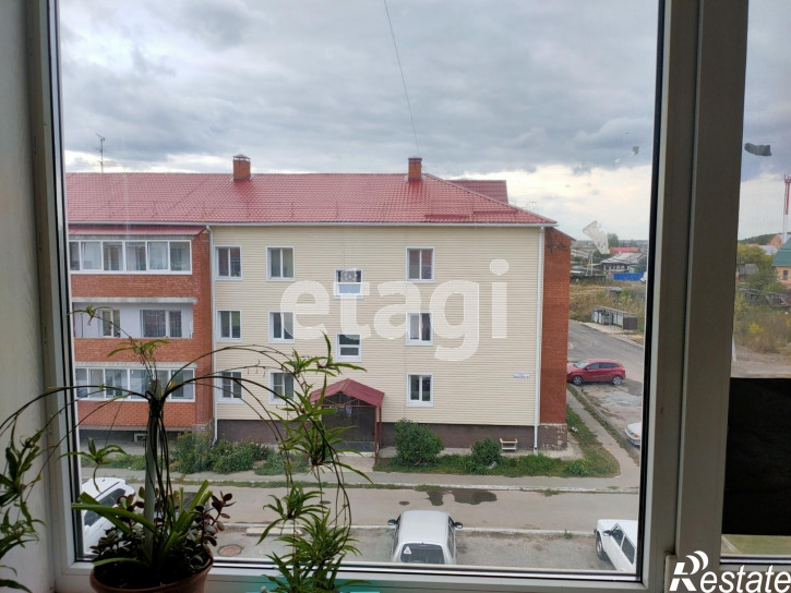 2-комн квартира Барачная, 6