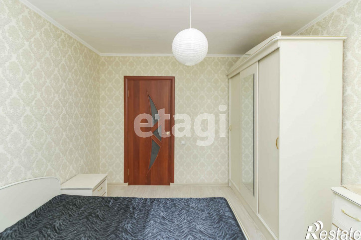 3-комн квартира Бурлаки, 12