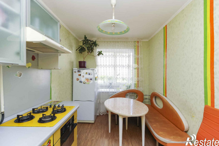 3-комн квартира Бурлаки, 12