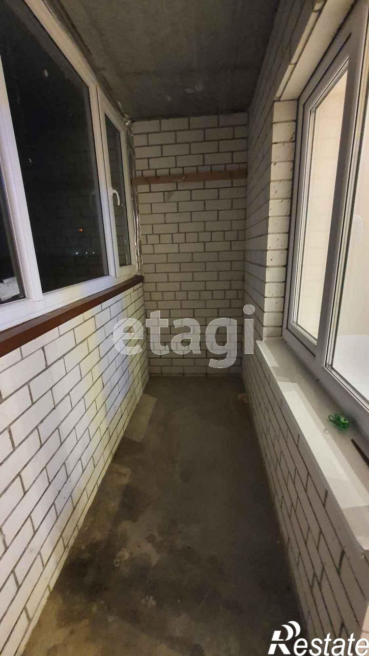 3-комн квартира Урожайная, 2а