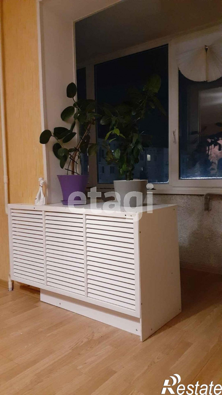 3-комн квартира Бурлаки, 12