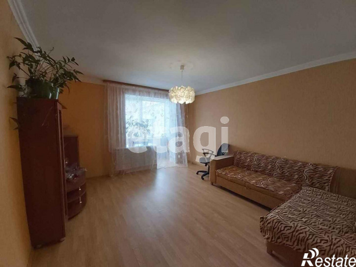 3-комн квартира Бурлаки, 12