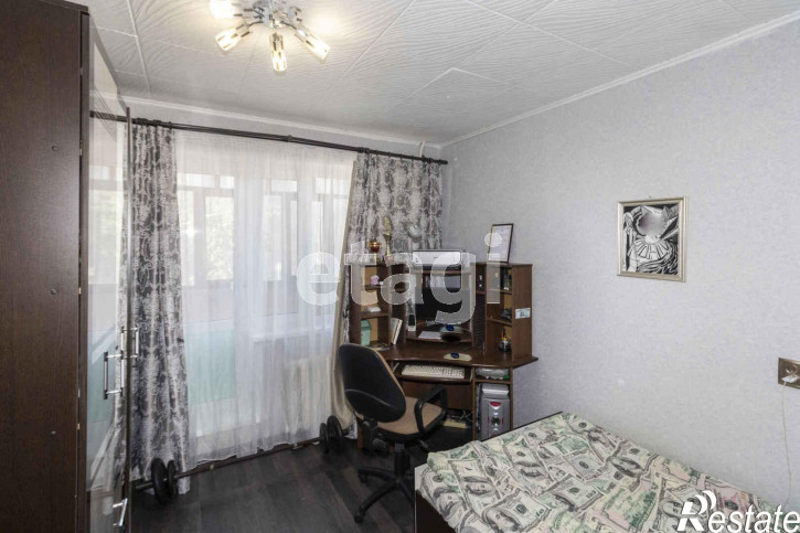 5-комн квартира Школьная, 11