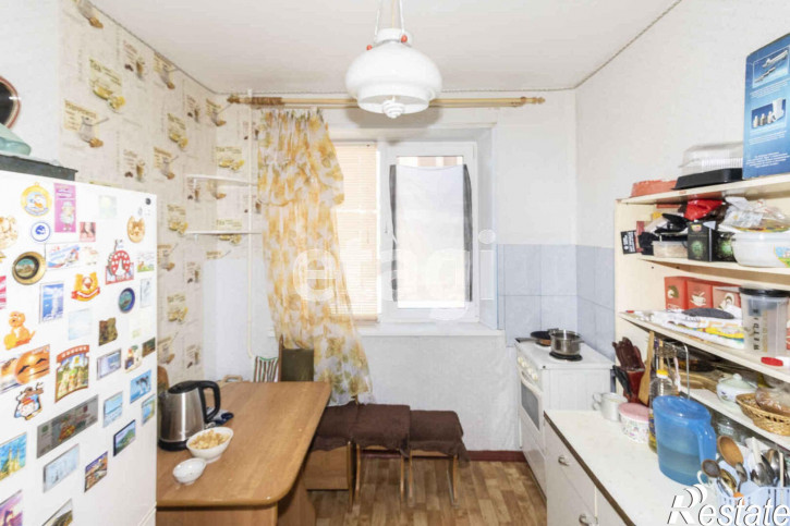 5-комн квартира Школьная, 11