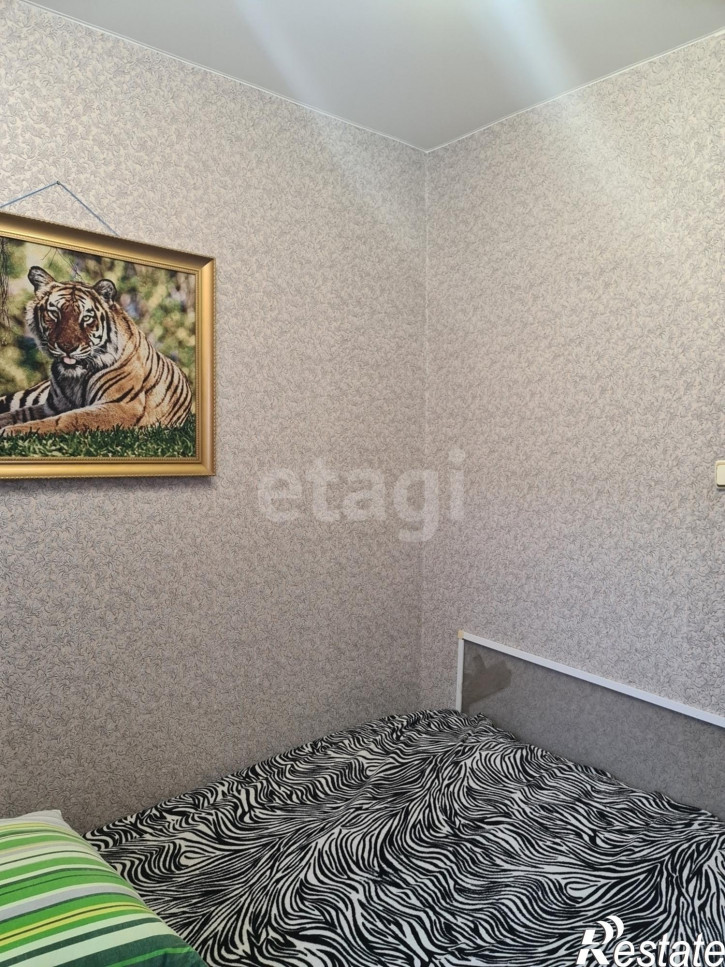 3-комн квартира Вокзальная, 74