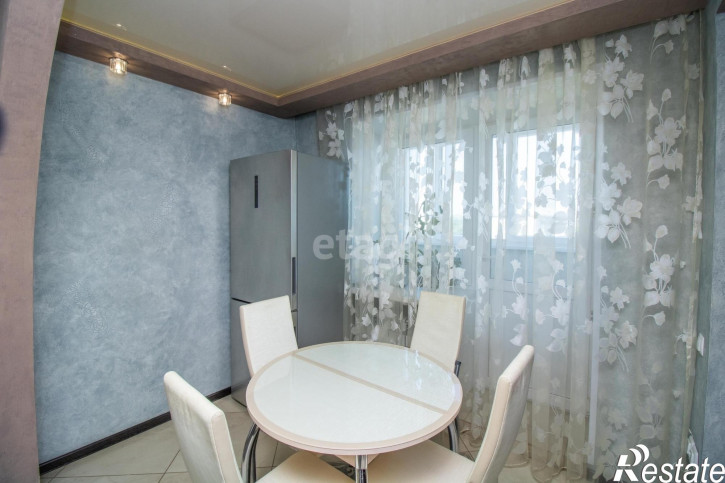 3-комн квартира Советская, 24