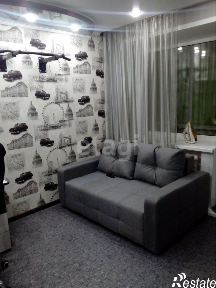 2-комн квартира Строителей, 11