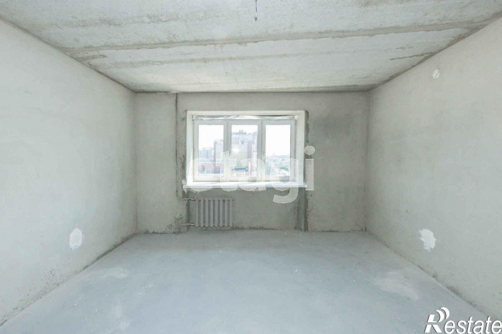 3-комн квартира Максима Горького, 90