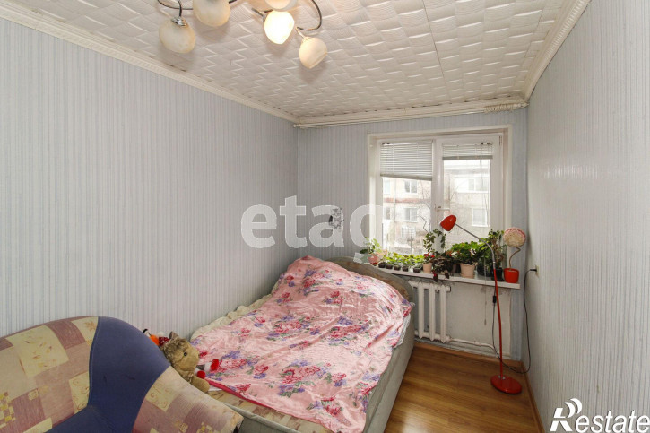 4-комн квартира Школьная, 14