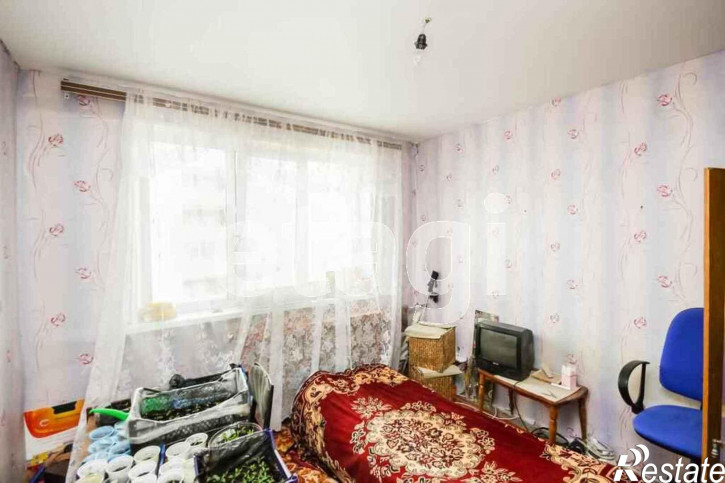 3-комн квартира Таймырская, 70