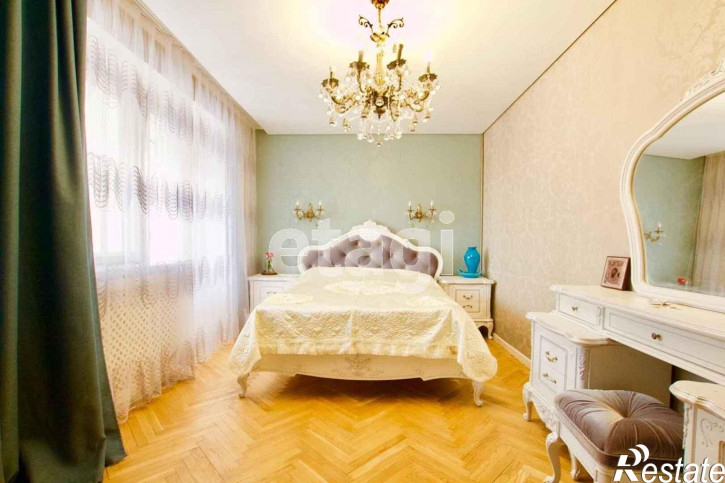 5-комн квартира Олимпийская, 8/2