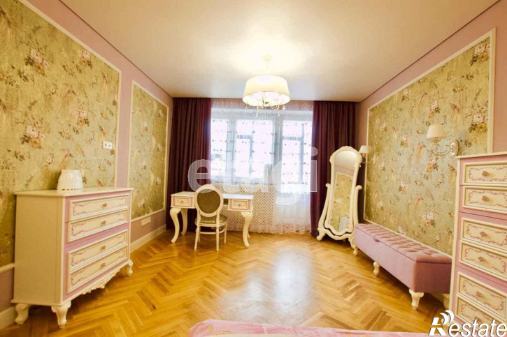 5-комн квартира Олимпийская, 8/2