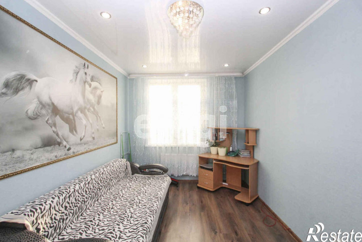 2-комн квартира Беляева, 35/2
