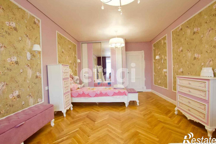 5-комн квартира Олимпийская, 8/2