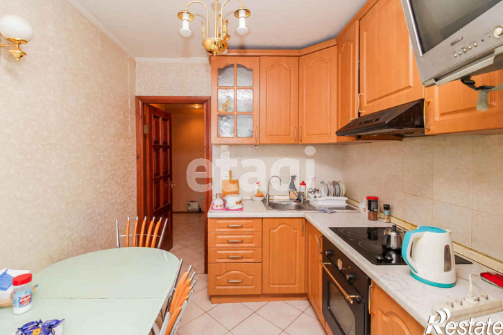 4-комн квартира Профсоюзная, 32