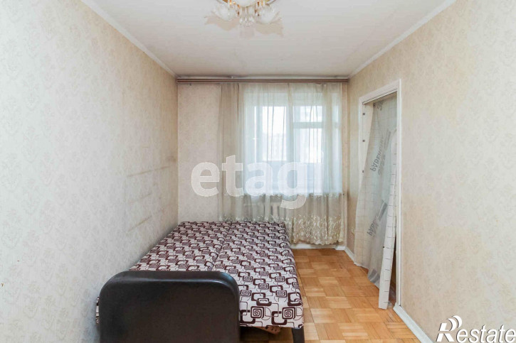 4-комн квартира Профсоюзная, 32