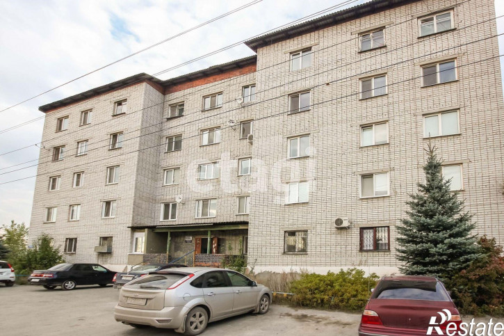 Комната Республики, 258