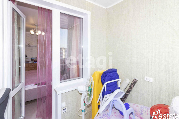 3-комн квартира Народная, 8
