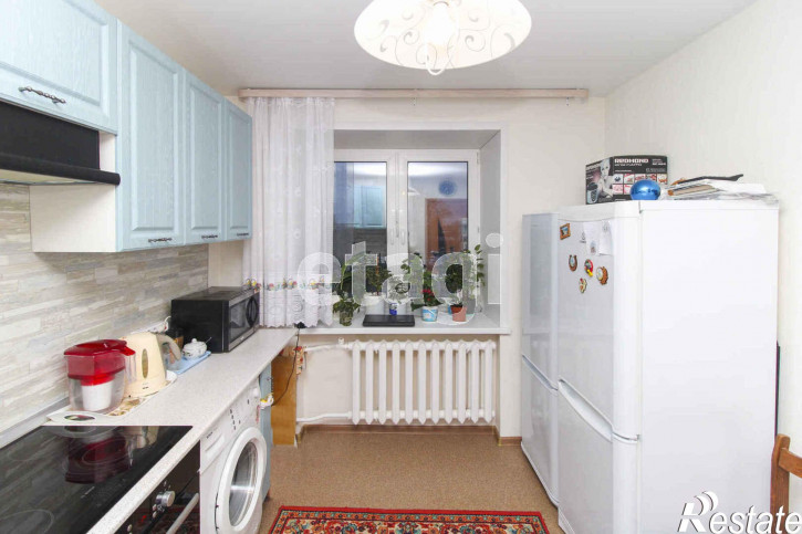 2-комн квартира Буденного, 15
