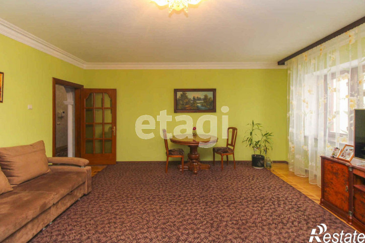 3-комн квартира Малыгина, 56