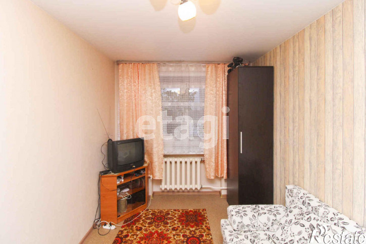 2-комн квартира Буденного, 15