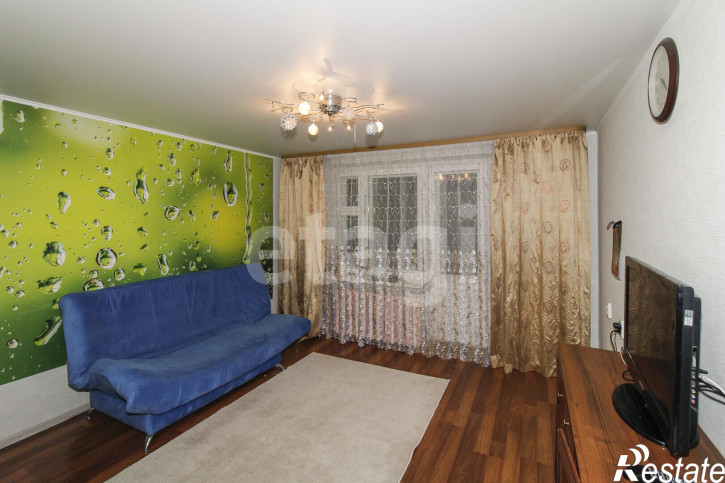 3-комн квартира Новоселов, 12/3