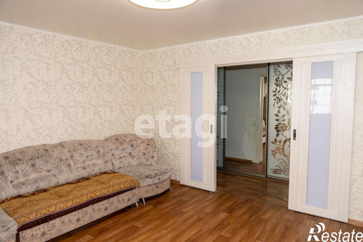 4-комн квартира Щербакова, 106
