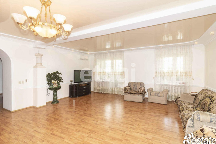 4-комн квартира Пермякова, 23/1