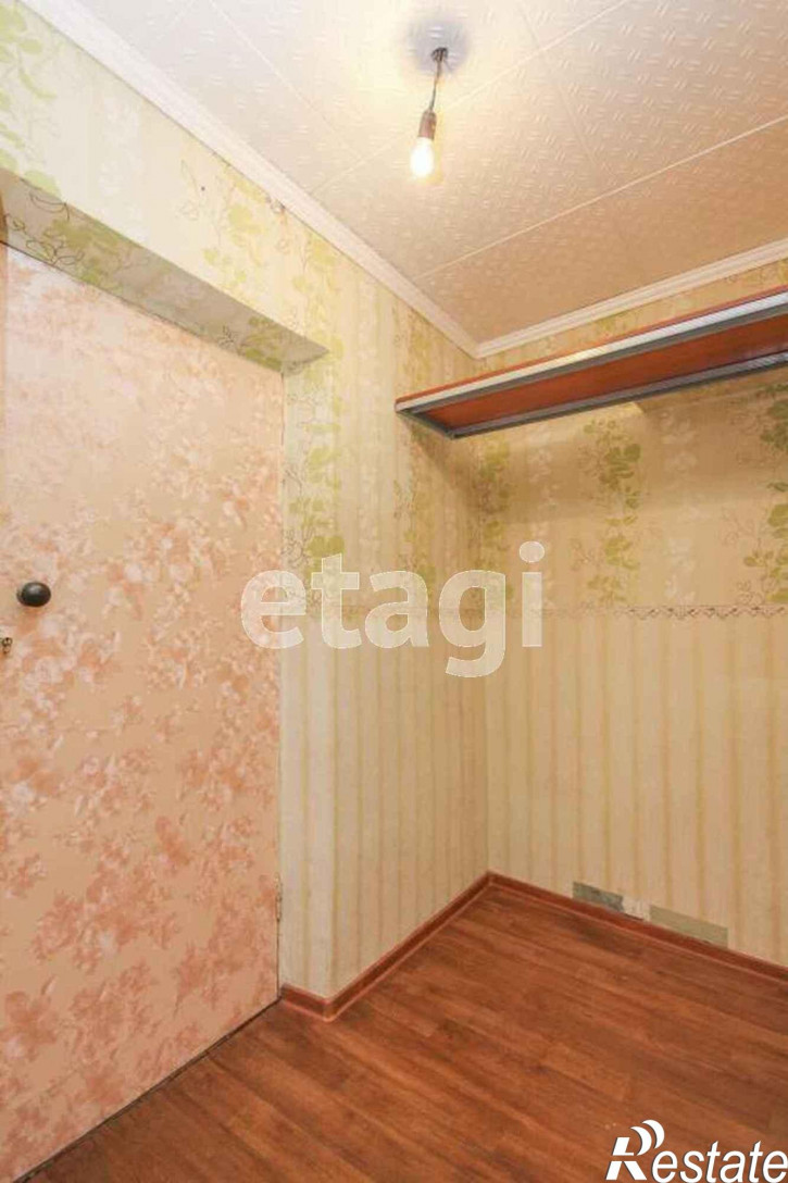 1-комн квартира Ватутина, 16