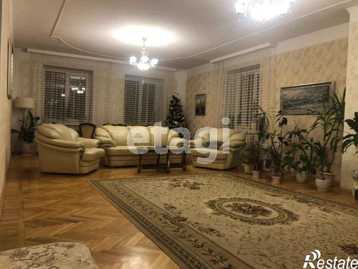 5-комн квартира Советская, 4