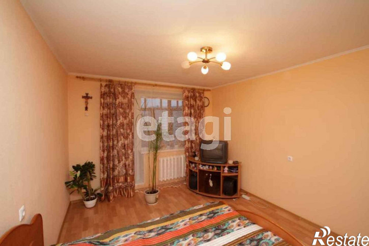 1-комн квартира Майский пр., 3