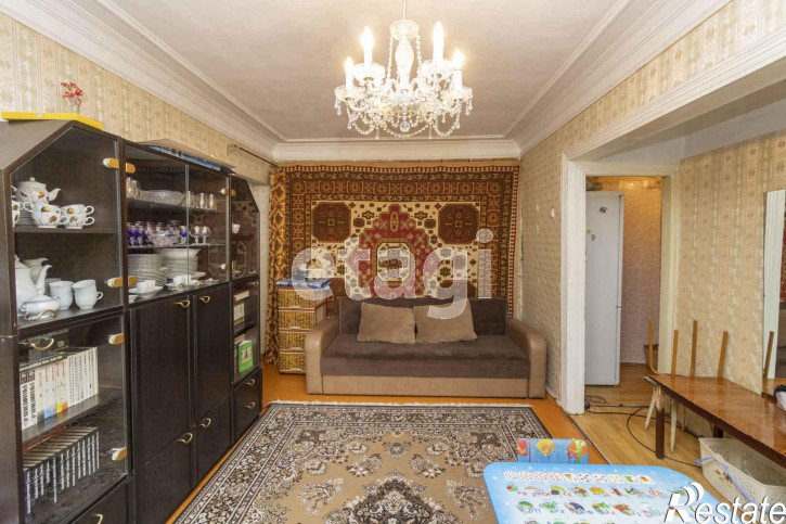 2-комн квартира Урицкого, 44