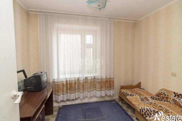 4-комн квартира Елизарова, 8