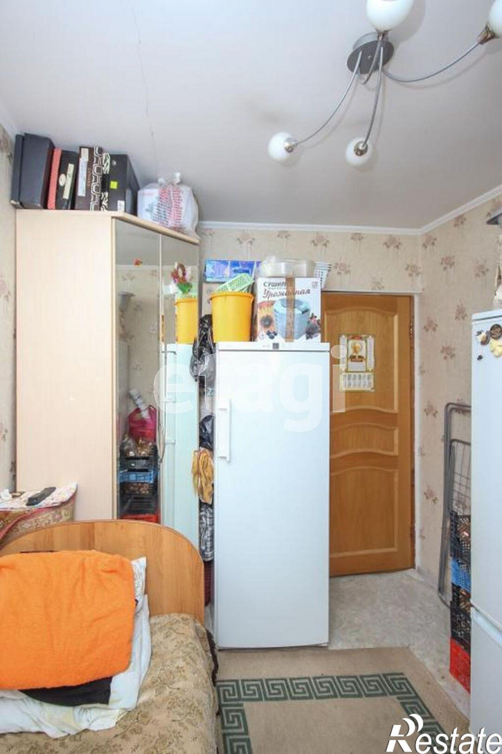 3-комн квартира Ватутина, 19