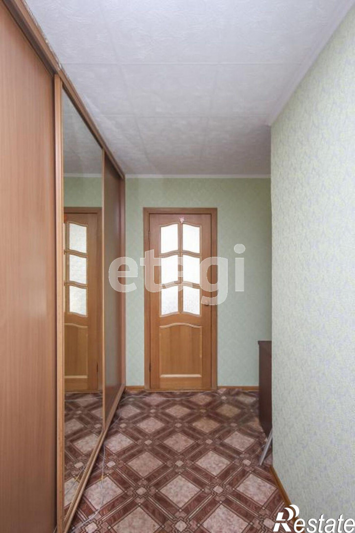 3-комн квартира Ватутина, 19