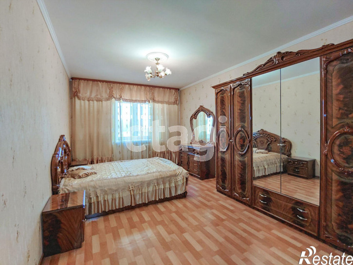 2-комн квартира Пражская (Строителей), 49/2