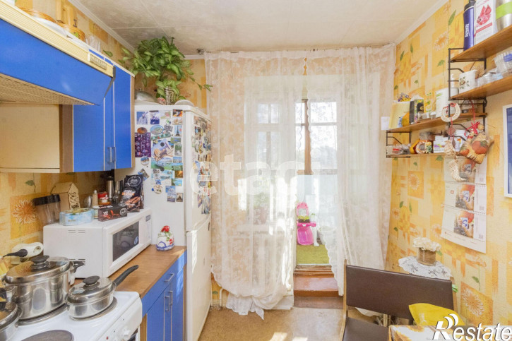 4-комн квартира Профсоюзная, 11