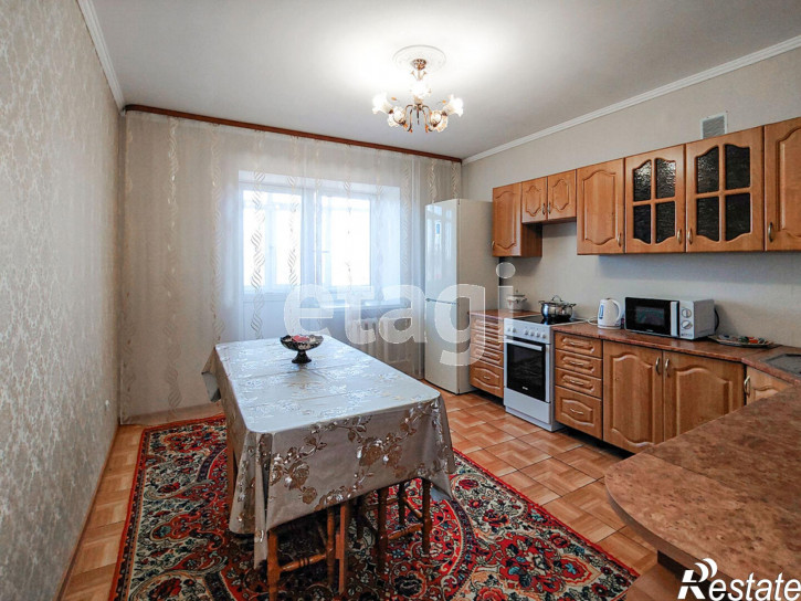 2-комн квартира Пражская (Строителей), 49/2