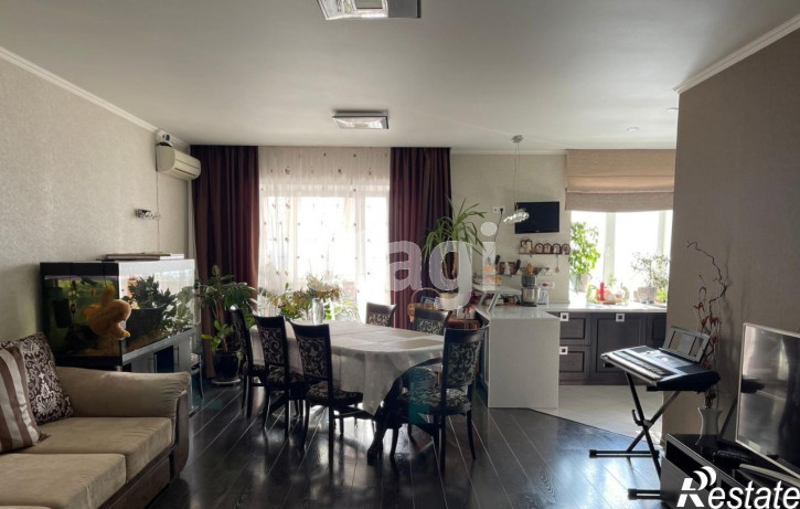 3-комн квартира Пермякова, 88