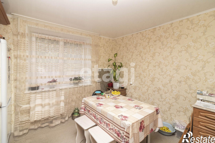 5-комн квартира Широтная, 83