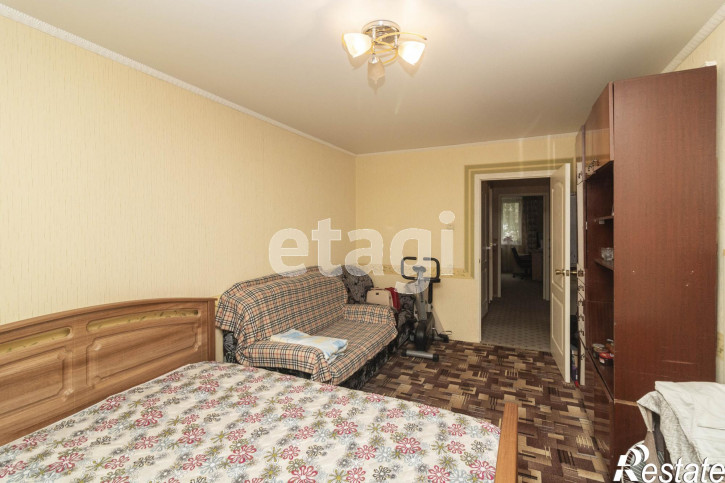 5-комн квартира Широтная, 83