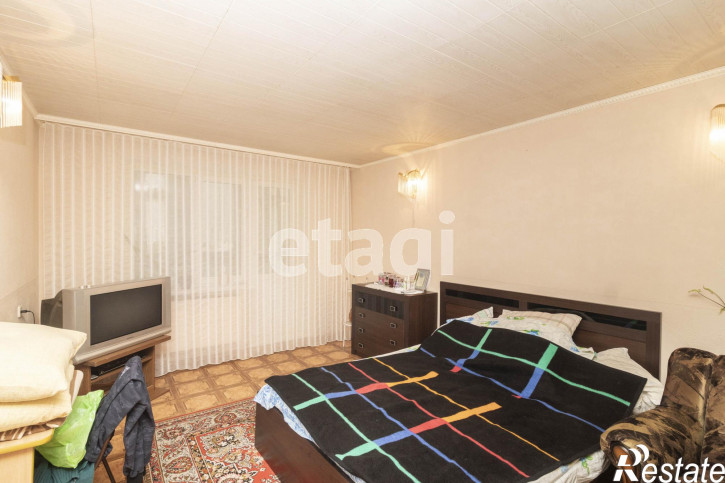 5-комн квартира Широтная, 83