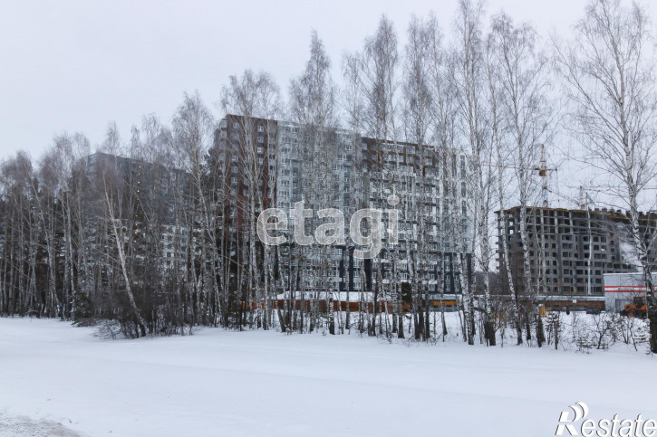 Квартира Сергея Джанбровского, 1