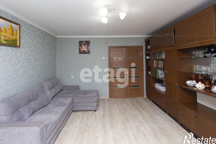 4-комн квартира Домостроителей, 4