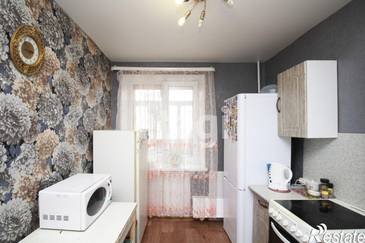 4-комн квартира Домостроителей, 4