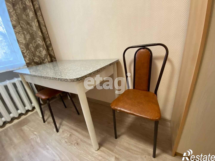 3-комн квартира Мельникайте, 96