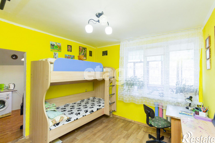2-комн квартира Республики, 239