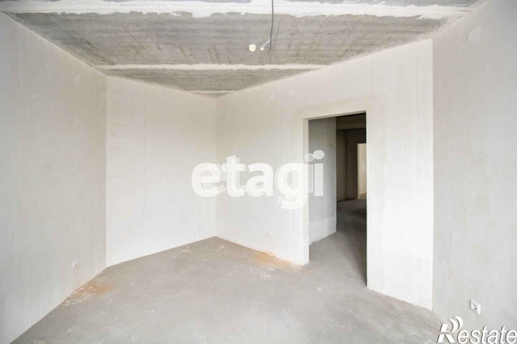 3-комн квартира Харьковская, 64