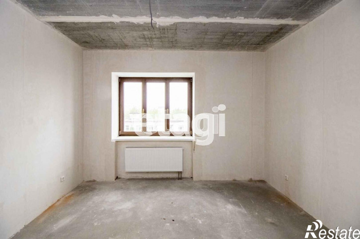 3-комн квартира Харьковская, 64
